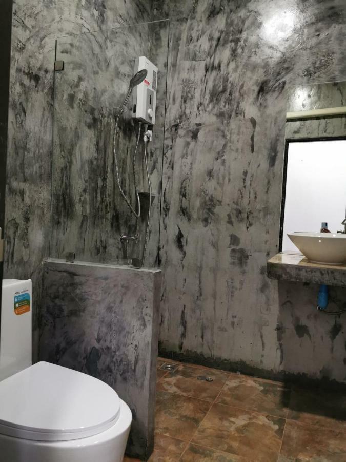 Laila​ Place Hotel Koh Lanta Bagian luar foto