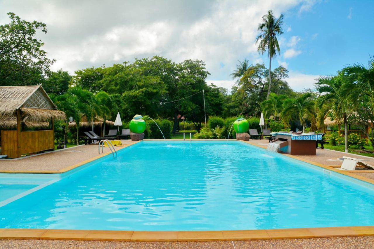Laila​ Place Hotel Koh Lanta Bagian luar foto