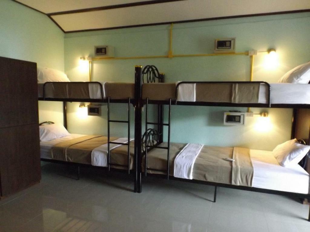Laila​ Place Hotel Koh Lanta Bagian luar foto