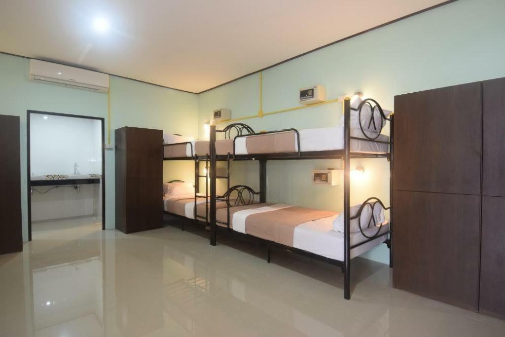 Laila​ Place Hotel Koh Lanta Bagian luar foto